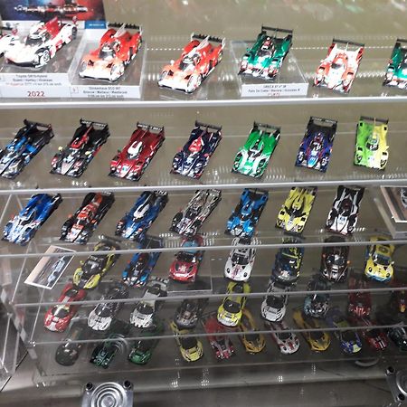 Proximite Circuit 24 Heures Le Mans Zewnętrze zdjęcie
